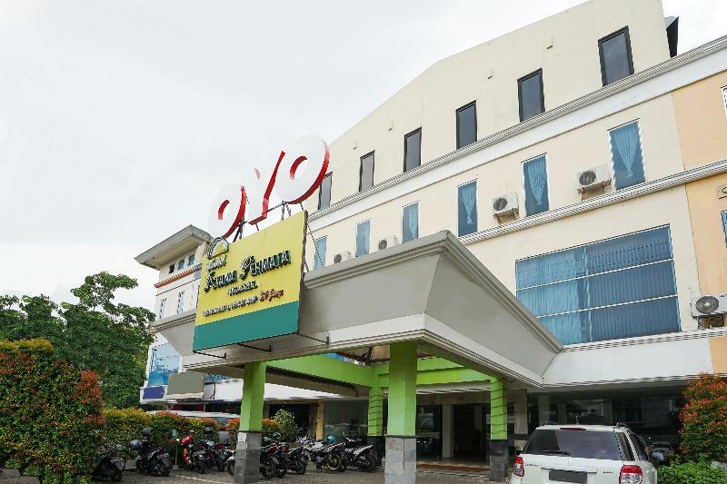 Istana Permata Ngagel Hotell Surabaya Exteriör bild