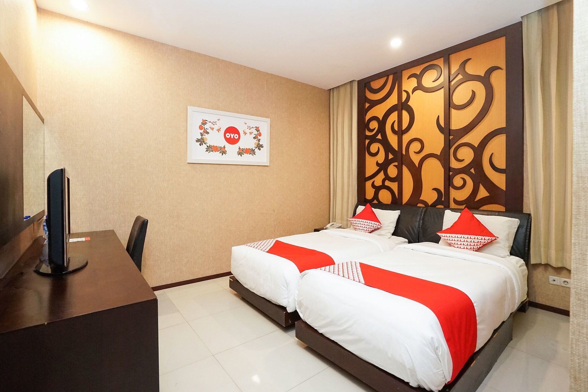 Istana Permata Ngagel Hotell Surabaya Exteriör bild